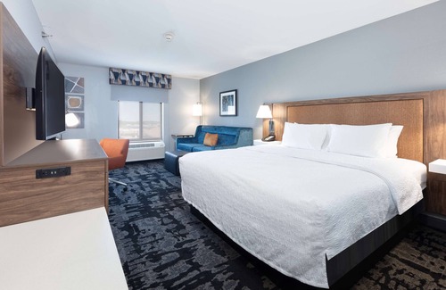 Norfolk Hotel | Hampton Inn Norfolk