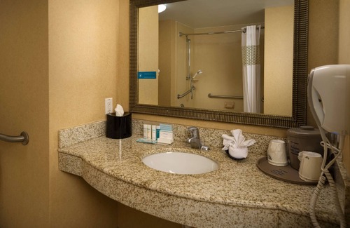 Altus Hotel | Hampton Inn Suites Altus