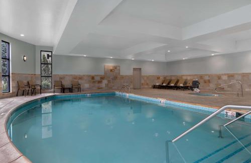 Billings Hotel | Hampton Inn & Suites Billings West I-90