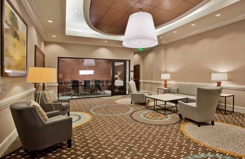 Carrboro Hotel | Hampton Inn & Suites Chapel Hill-Carrboro/Downtown