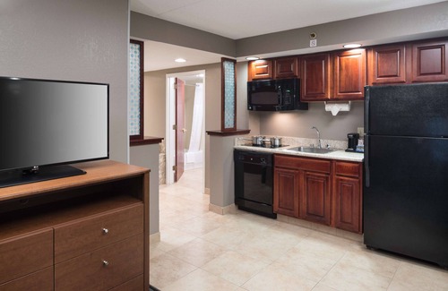 Skokie Hotel | Hampton Inn & Suites Chicago-North Shore/Skokie