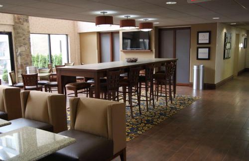 Chillicothe Hotel | Hampton Inn & Suites Chillicothe