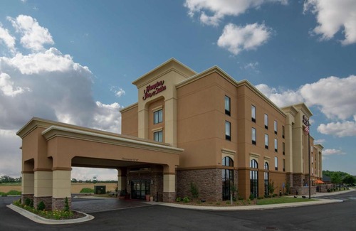 Clarksville Hotel | Hampton Inn & Suites Clarksville