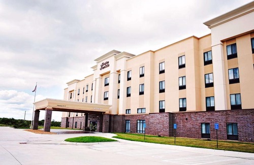Urbandale Hotel | Hampton Inn & Suites Des Moines/Urbandale Ia