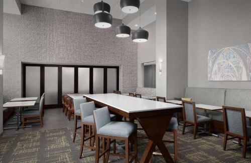 Durham Hotel | Hampton Inn & Suites Durham North I-85