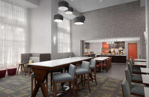 Durham Hotel | Hampton Inn & Suites Durham North I-85