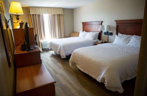 Grenada Hotel | Hampton Inn & Suites Grenada