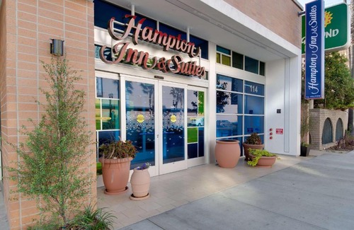 Pacific - Edison Hotel | Hampton Inn & Suites Los Angeles - Glendale