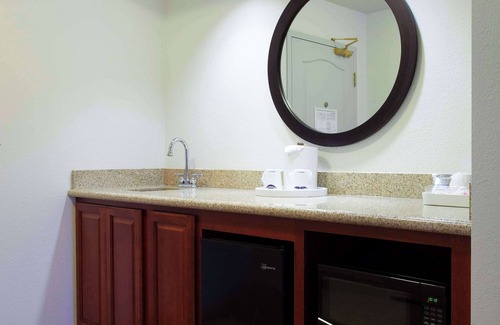 Mountain Home Hotel | Hampton Inn & Suites Mountain Home