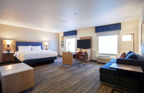 Mountain Home Hotel | Hampton Inn & Suites Mountain Home