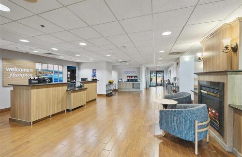 Madera Hotel | Hampton Inn & Suites Madera