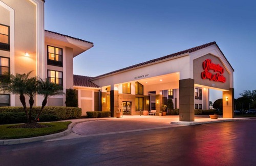Orlando Hotel | Hampton Inn & Suites Orlando-East UCF
