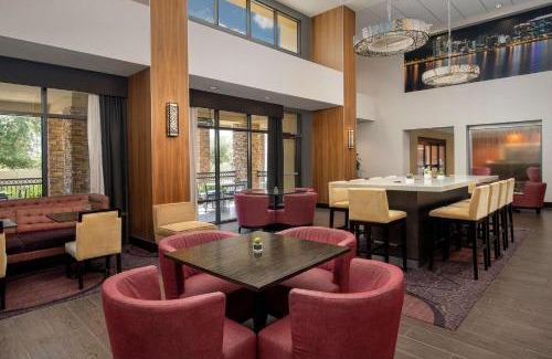 Tempe Hotel | Hampton Inn & Suites Phoenix/Tempe