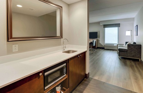 Rome Hotel | Hampton Inn & Suites Rome