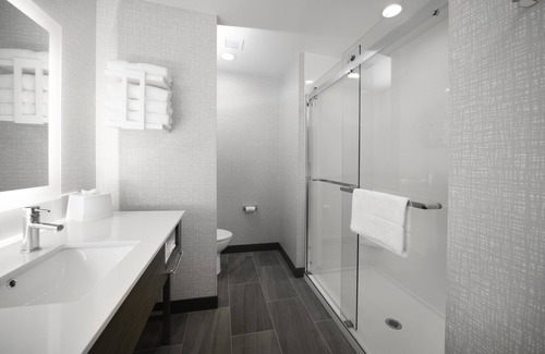 Santa Maria Hotel | Hampton Inn & Suites Santa Maria