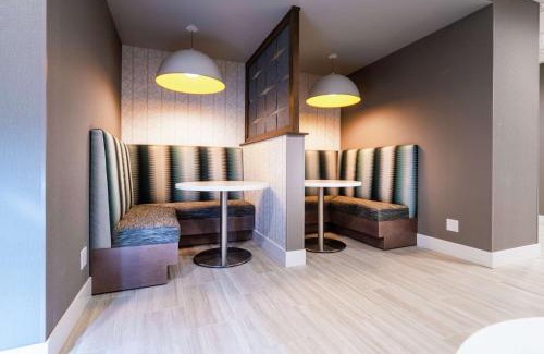 Santa Maria Hotel | Hampton Inn & Suites Santa Maria