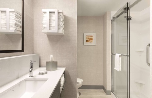 St. Charles Hotel | Hampton Inn & Suites St. Charles Old Town Area