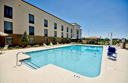 Tifton Hotel | Hampton Inn & Suites Tifton