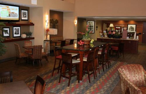 West Point Hotel | Hampton Inn & Suites West Point