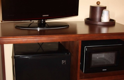 Wiggins Hotel | Hampton Inn & Suites Wiggins