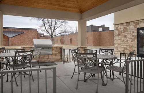 Williston Hotel | Hampton Inn & Suites Williston