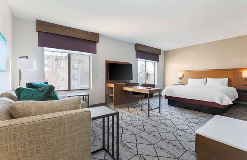 Windsor Hotel | Hampton Inn & Suites Windsor - Sonoma Wine Country