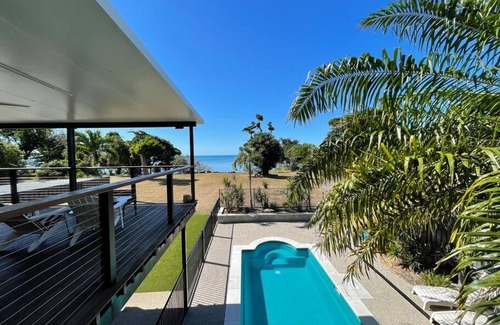 Hideaway Bay House | Hamptons at Hydeaway - Beachfront Home