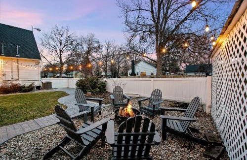 North End House | Hand House