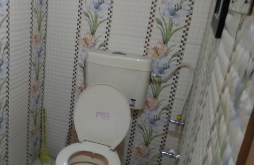 Chakrata House | Handaik Apple Homestay