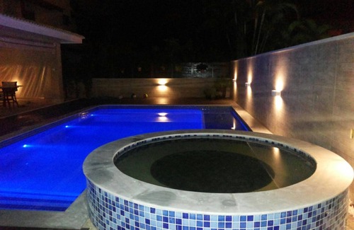 Vista Linda House | HANGA ROA BEACH HOUSE IN GATED COMMUNITY