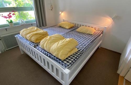 Larbro Apartment | Hangvar Skola Musiksalen