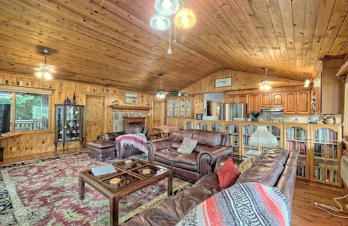 Clayton House | Hannahs Perch on Lake Burton with Private Top Patio and Bottom Dock