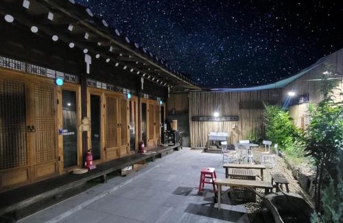 Jeonju House | Hanok Saehamano in Jeonju