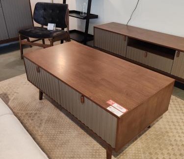 Taman Charming Apartment | Happ Podium