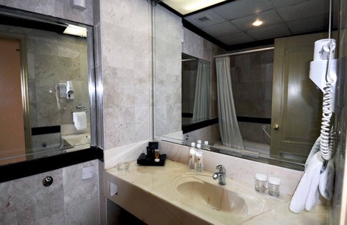 Al Hoora Hotel | Happy Days Hotel