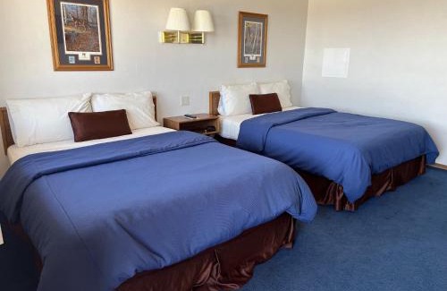 Algoma Hotel | Harbor Inn Algoma