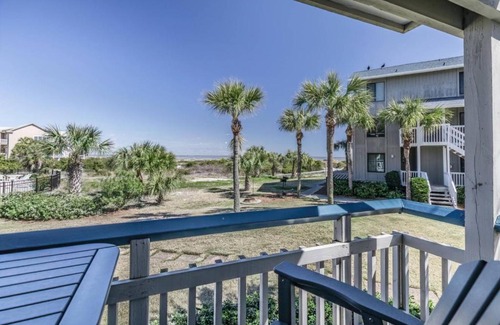 Beachwalk House | Harbor Island M118