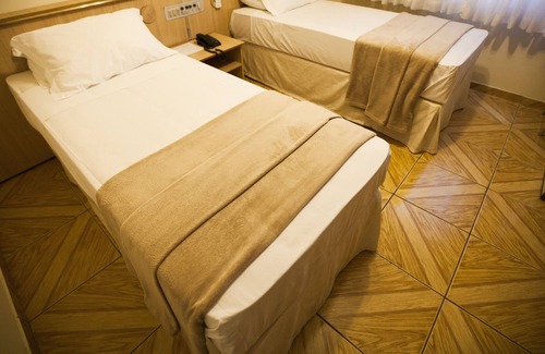 Zona 01 Hotel | Harbor Self Cidade Verde