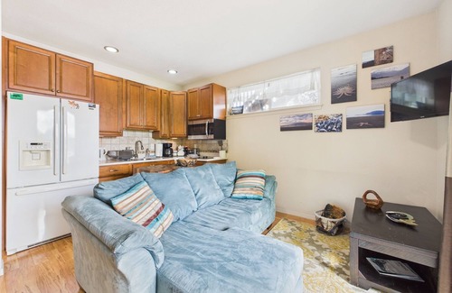Juneau Apartment | Harbor View Apartment w/water access
