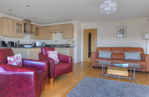 West Bay Cottage | Harbour View