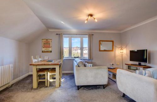 Whitby Apartment | Harbour View - Whitby