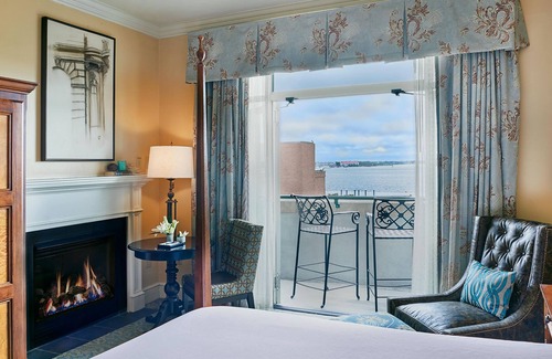French Quarter Hotel | HarbourView Inn