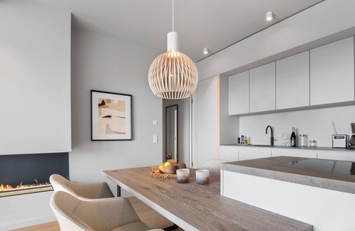 List Apartment | Harbourview Suite – Sea View,Infrared Shower, EthanolFireplace, WineRefrigerator