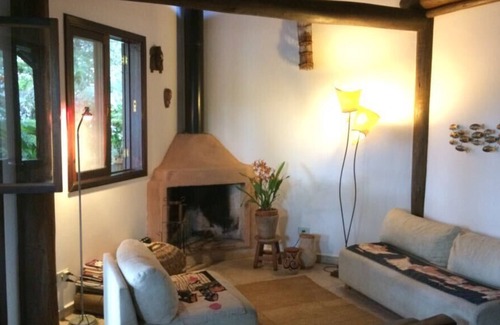 Cananeia Ski Chalet | harm and comfort in new cottages near the center of town!