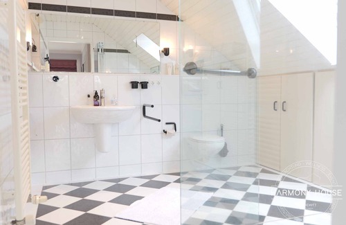 Handewitt Bed & Breakfast | Harmony House Zimmer Glück mit Balkon