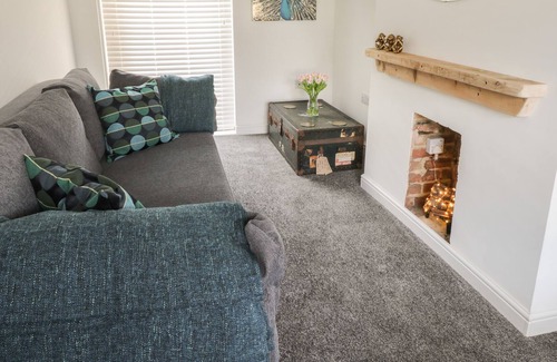 Marske-by-the-Sea Cottage | HARRINGTON COTTAGE, pet friendly, with a garden in Marske-By-The-Sea