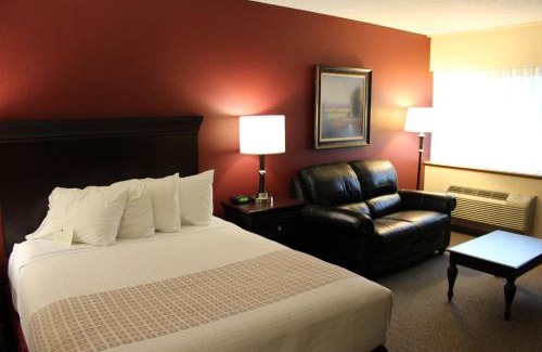 Fremont Hotel | Harrington Inn