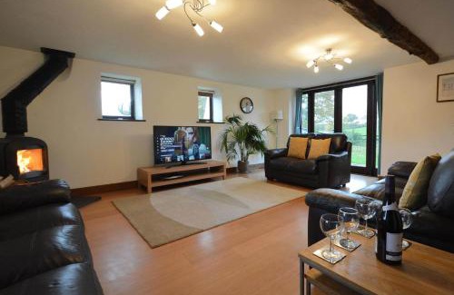 Honiton House | Harvest Moon