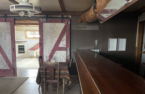 International Falls Cabin | Haunted Rustic Retreat on River