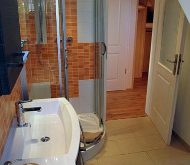 Seeheilbad Graal-Muritz Apartment | “Haus am Küstenwald” Ferienwohnungen